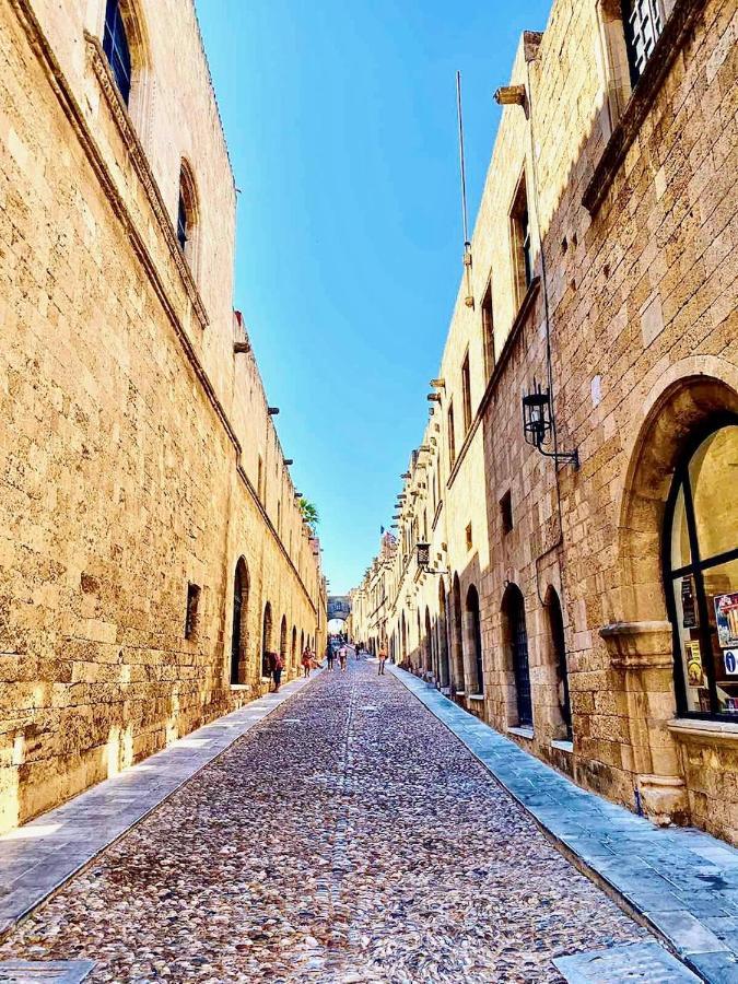 Rhodes Old Town Harmony Apartmán *